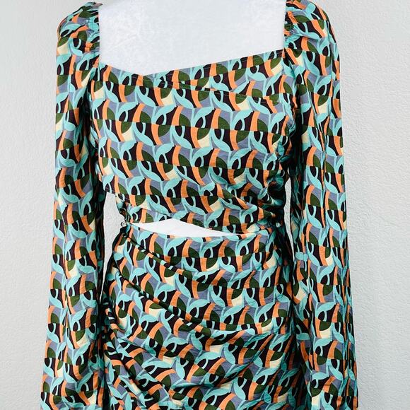 Topshop Multi Green Cutout Detail Long Sleeve Faux Wrap Mini Dress 6/Small NWOT - Picture 6 of 15